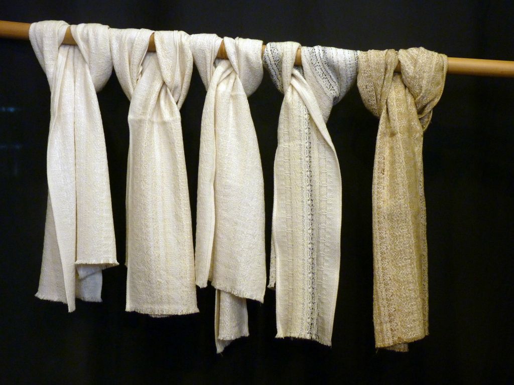 Chaîne Bourrettes de soie-trame laine &soie